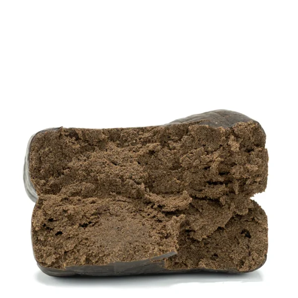 napelese-hash-broken-in-half-displaying-inside-consistant-texture