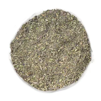 purrple-kush-hand-trim