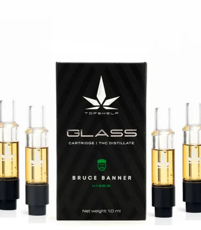 4-Top-Shelf-THC-Glass-Vape-Cartiridges-with-box-in-the-middle